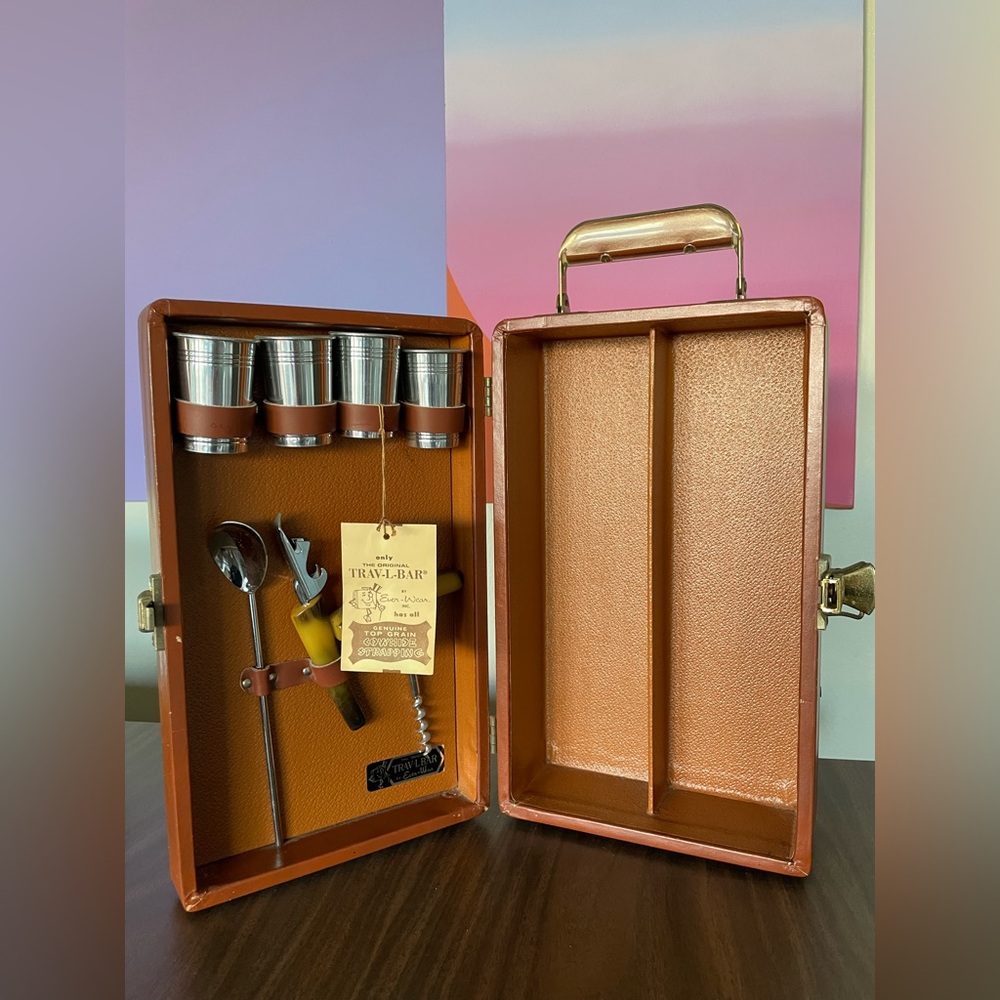 Vintage “TRAV-L-BAR” portable bar set